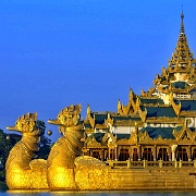 karaweik-palace-royal-barge-kandawgyi-lake-yangon-myanmar.jpg