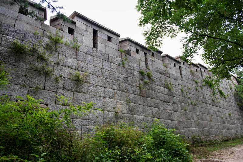 Seoul Fortress 20320059