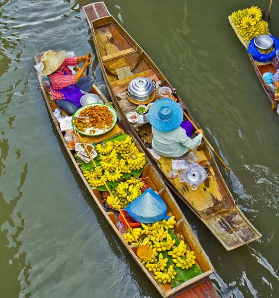 Damnoen Saduak Floating Market near Bangkok 11607701