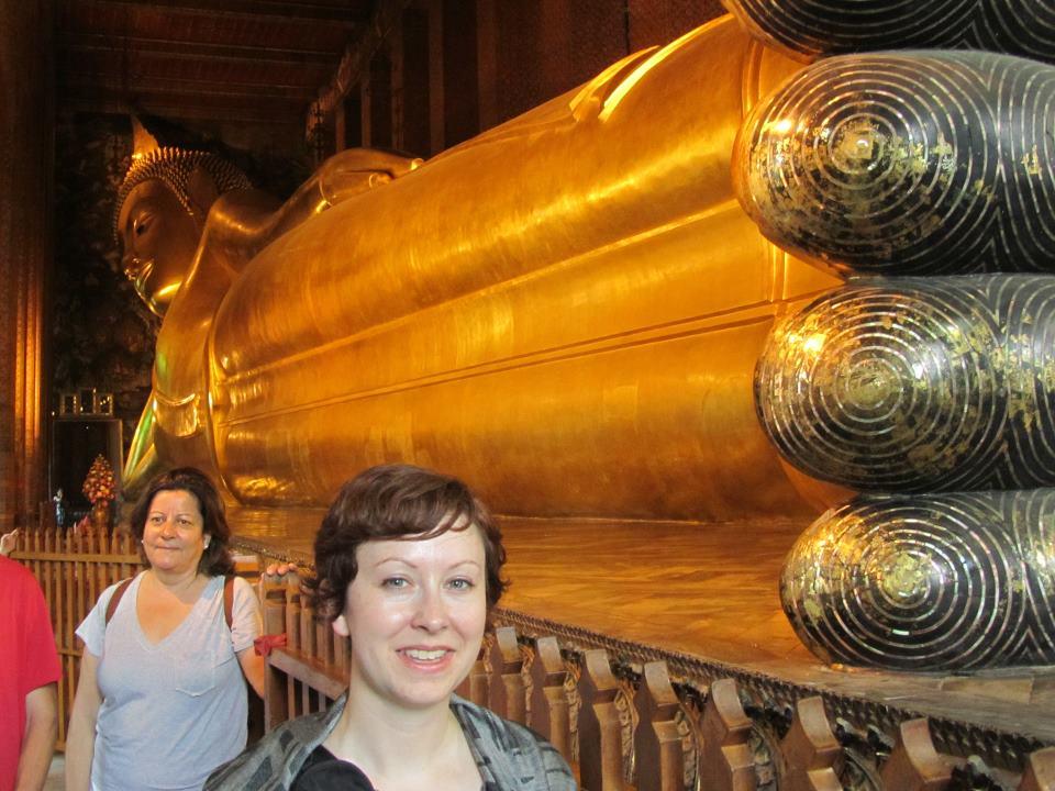 tracie-chapel-of-the-reclining-buddha-bangkok