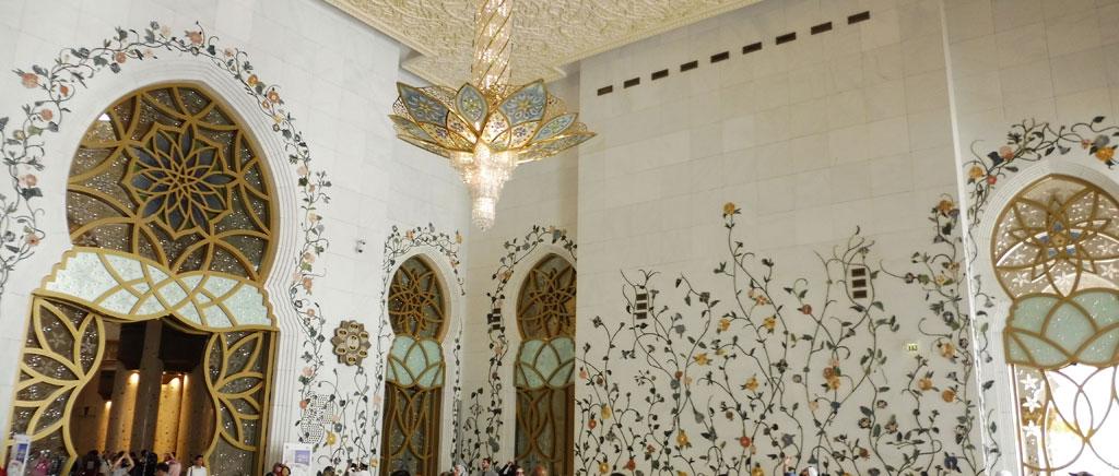 small-chandelier-sheikh-zayed-mosque