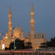 jumeirah-mosque-dubai.jpg