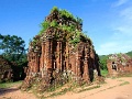 My Son ruins near Hoi An 3392532.jpg