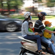 family-motor-scooter-saigon-ho-chi-minh-city.jpg