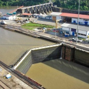 Miraflores Locks, Panama Canal 06.JPG