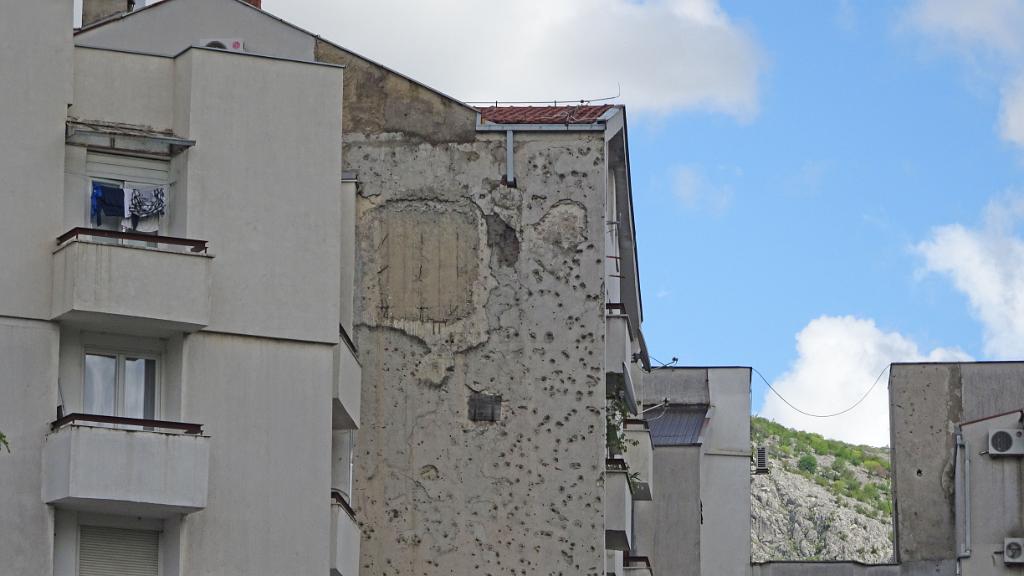 mortar-damage-mostar-bosnia-herzegovina