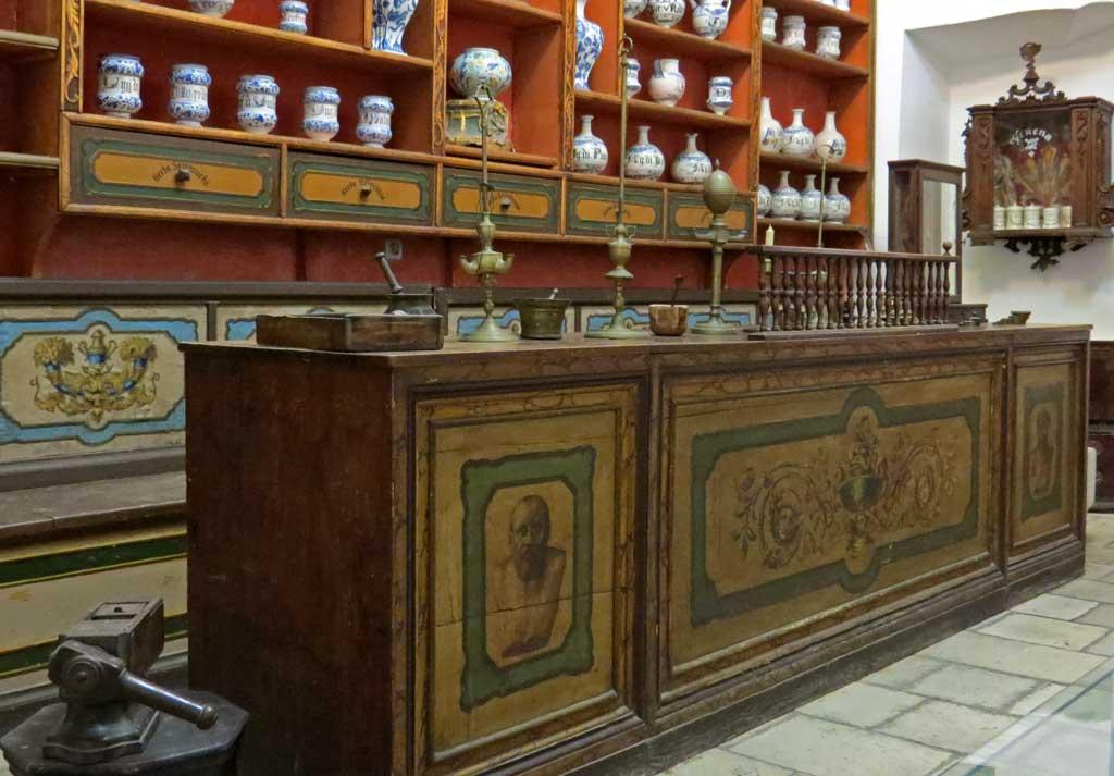 Franciscan Monastery Pharmacy, Dubrovnik 2257