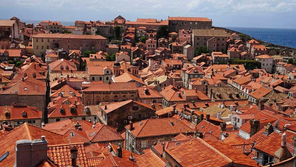 dubrovnik-old-town-roofs-from-city-wall