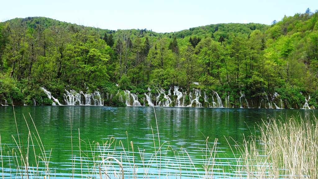 waterfalls-plitvice-lakes