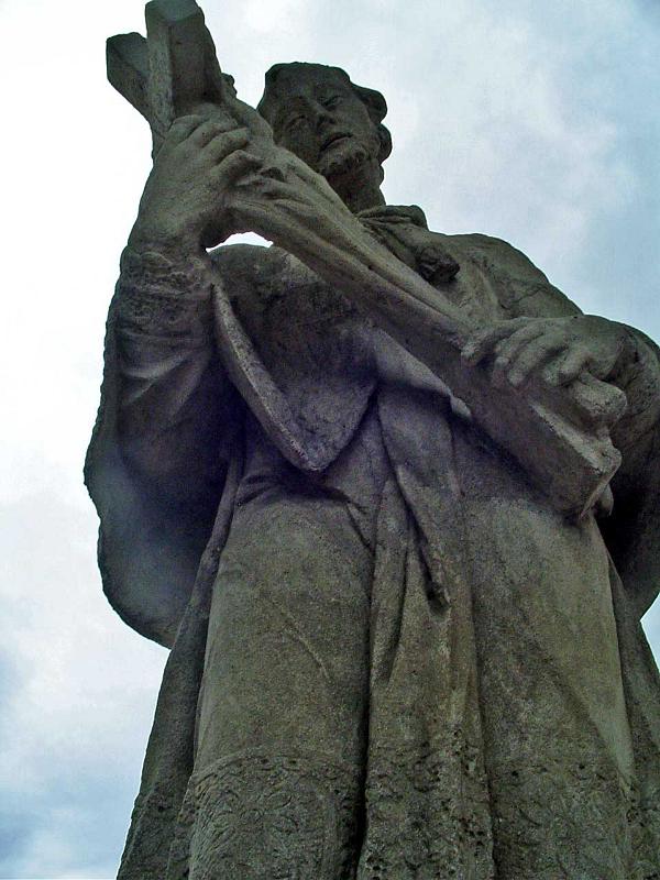 Statue, Cesky Krumlov 1111