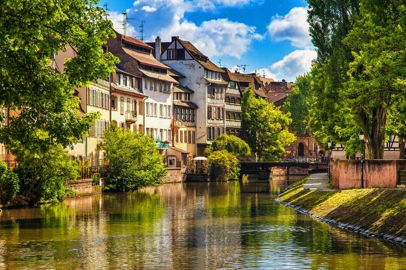 Strasbourg, Petite France area, Alsace 15777325