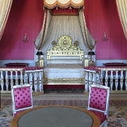 Empress' Bed Chamber at the Grand Trianon.jpg