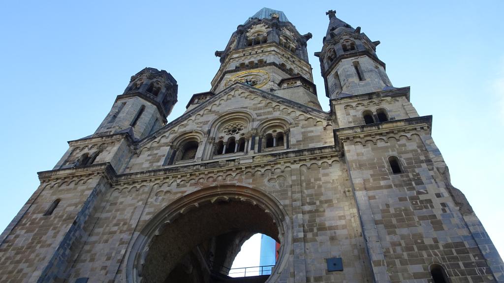 kaiser-wilhem-memorial-bombed-church-berlin