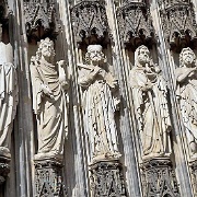 Sculptures at the Cologne Cathedral 7691358.jpg