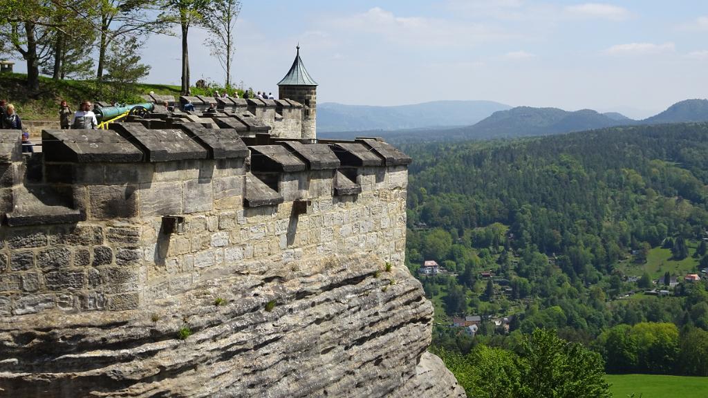 konigstein-castle-wall