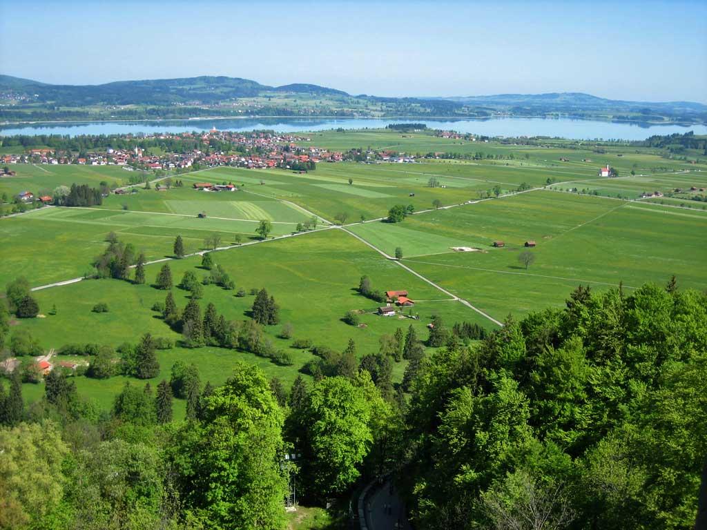 Views to Fussen from Neuschwanstein Castle 0417