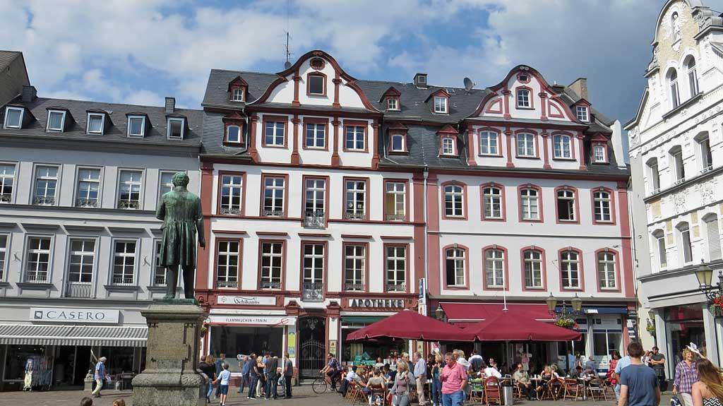 Jesuitenplatz, Koblenz