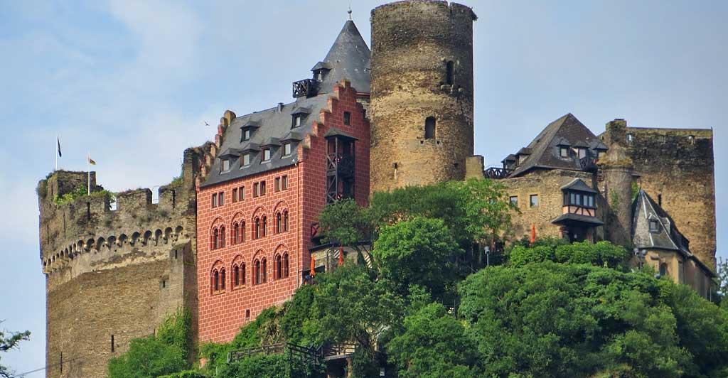 Castle Schoenburg