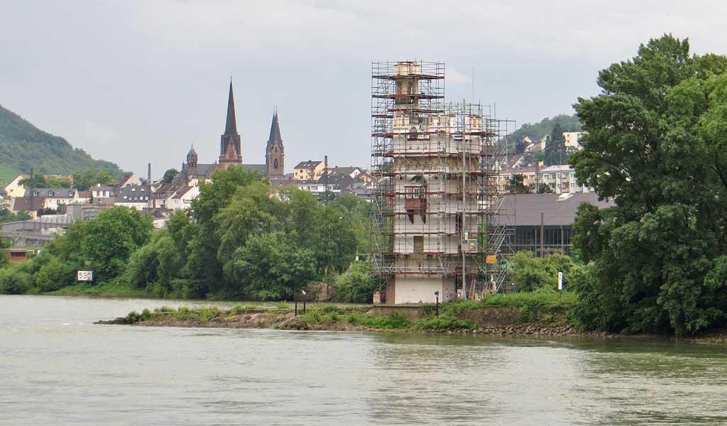 Der Binger Mauseturm under repair 2015