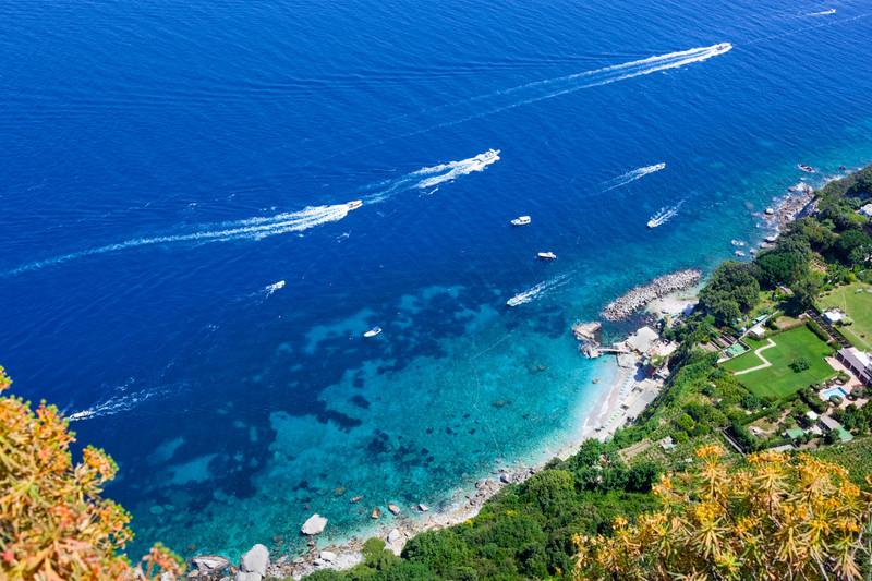 coastline-of-capri