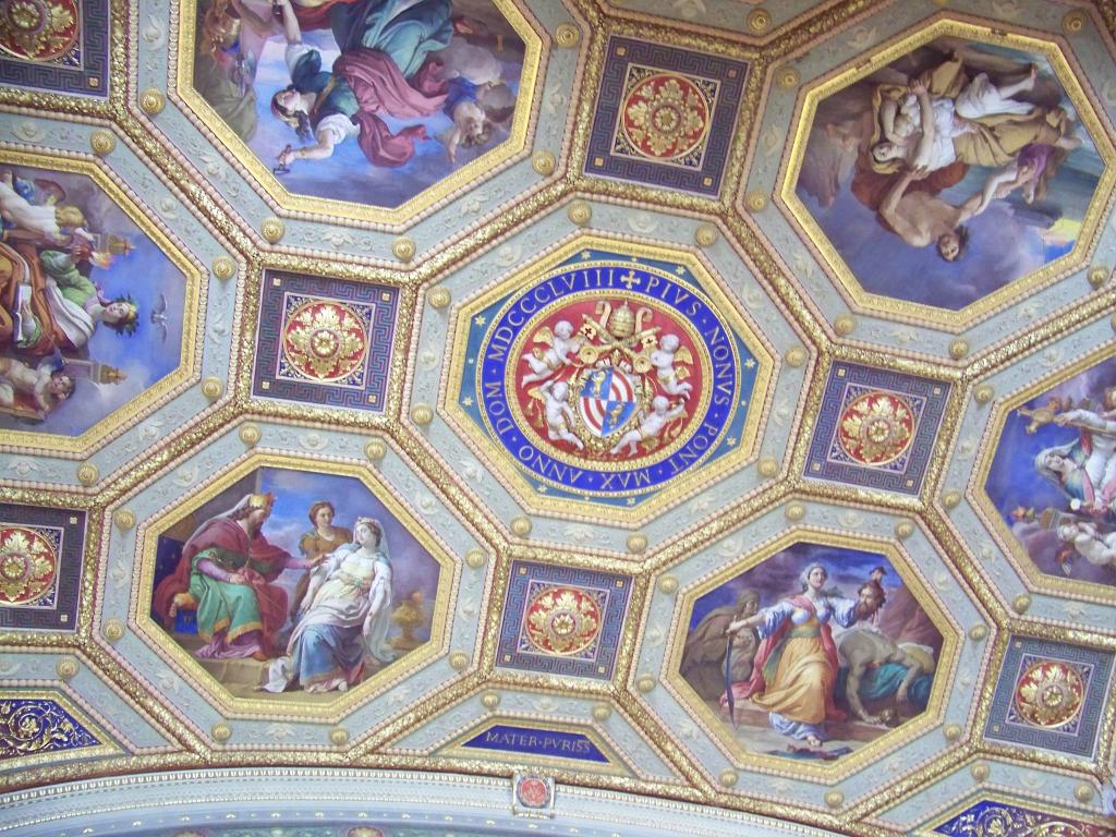 vatican-ceiling-italy