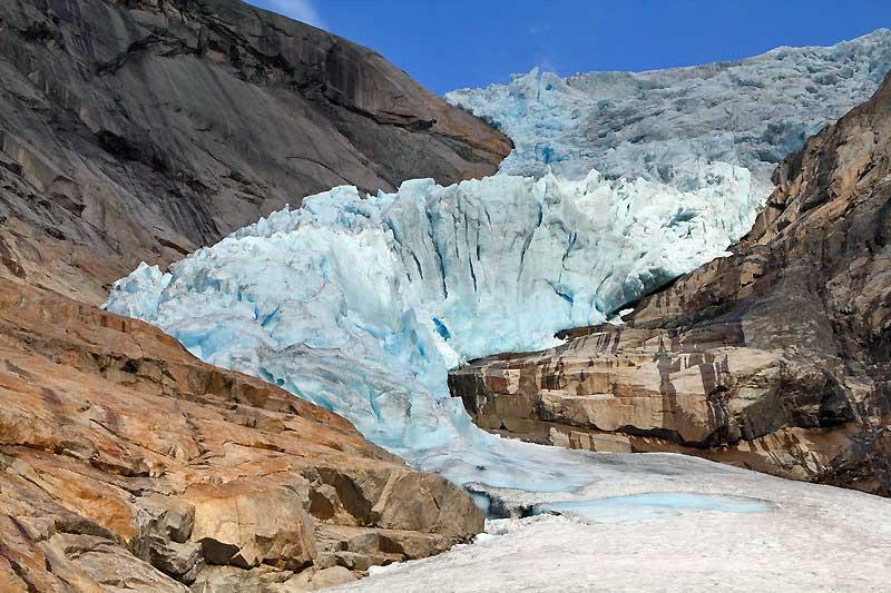Briksdalsbreen Glacier, Jostedalsbreen National Park 9766760