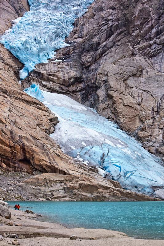Briksdalsbreen Glacier, Norway 10721135