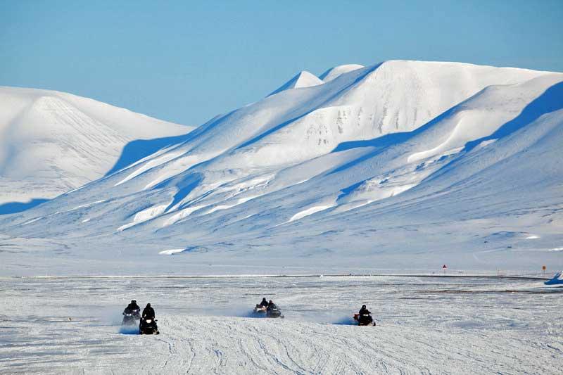 Snowmobiles near Longyearbyen, Svalbard 2026073