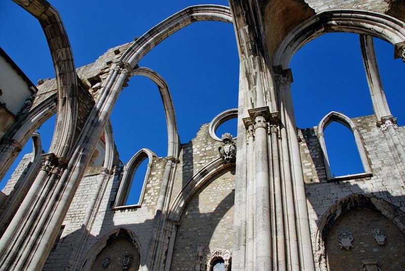 Carmo Convent ruins after  earthquake in 1755 3980536