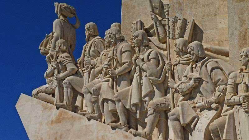 monument-of-the-discoveries-lisbon-01