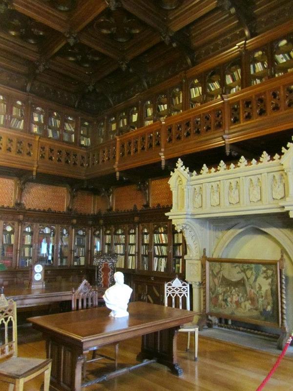 Library in the Hermitage, St Petersburg 151