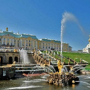 Peterhof Palace, St Petersburg 10084186.jpg