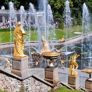 Peterhof Palace, St Petersburg 9895997.jpg