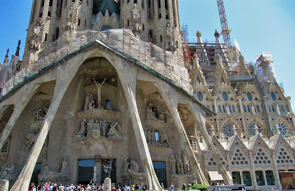 Sagrada Familia, newer south entrance, Barcelona 112