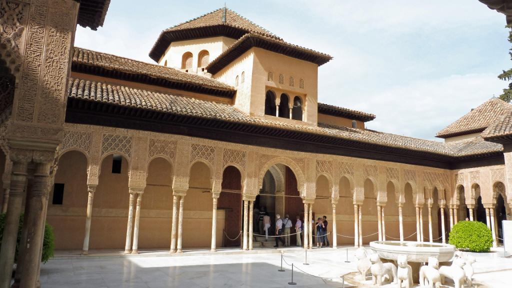 patio-of-the-lions-alhambra