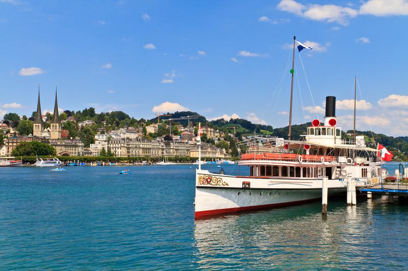 Steamboat on Lake Lucerne 11870539