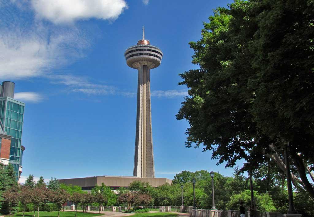Skylon Tower, Niagara Falls, Canada 30