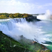 American Falls in foreground, Niagara Falls 7232783.jpg