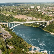 Rainbow Bridge connects the US with Canada 11325642.jpg