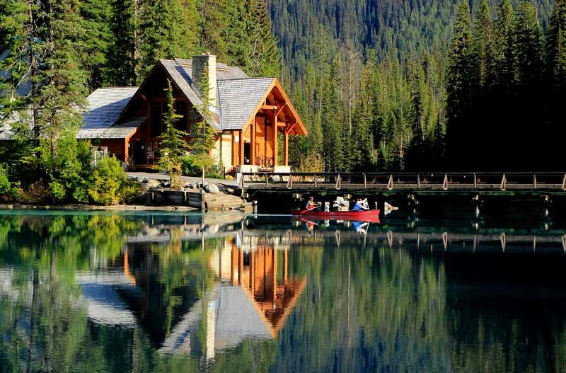 Emerald Lake Lodge, Yoho 17569958