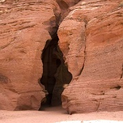 Entrance to Upper Antelope Canyon 5639708.jpg