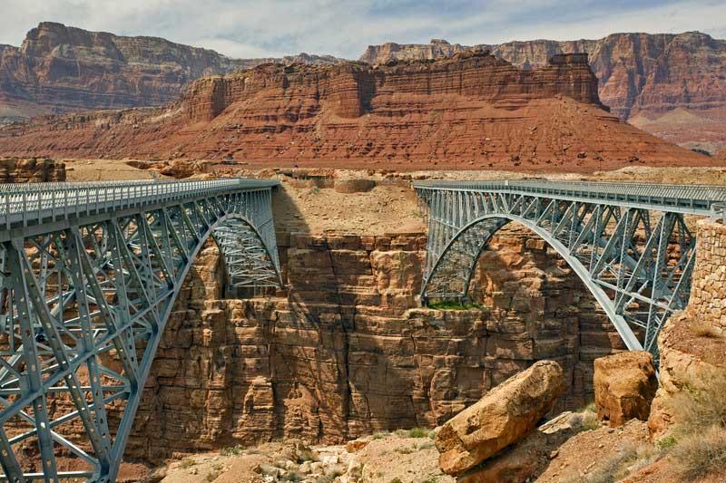 Old and new Navajo Bridge, Colorado River 8096374