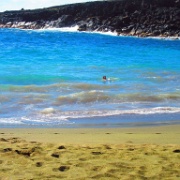 Papakolea Green Sand Beach, Hawaii.jpg