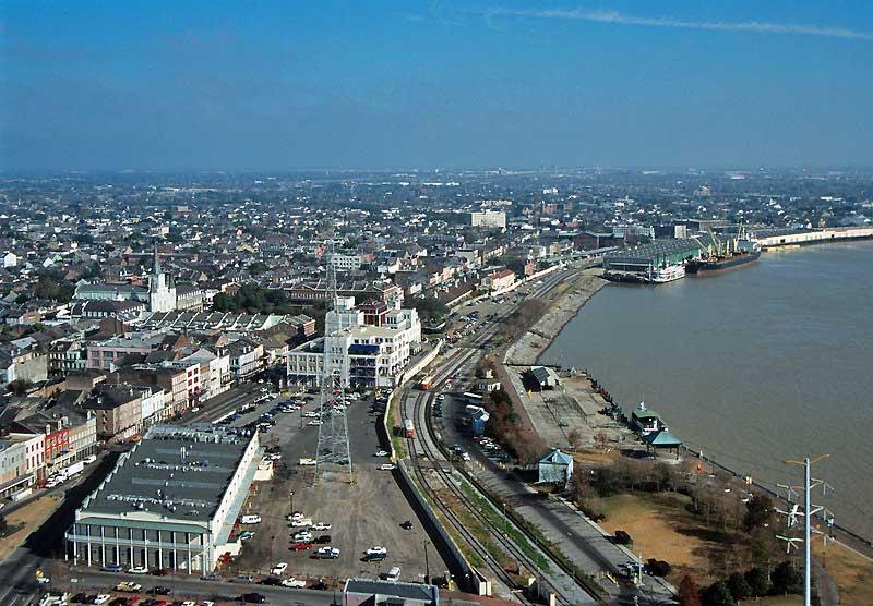 New Orleans and the Mississippi River 7234393