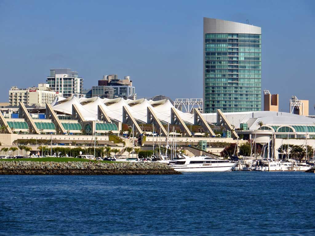 San Diego Convention Center 6895