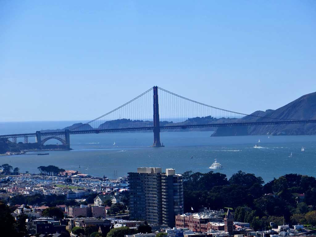 Golden Gate viewed from the Coit Tower 212