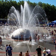 International Fountain, Seattle Center 5999.jpg