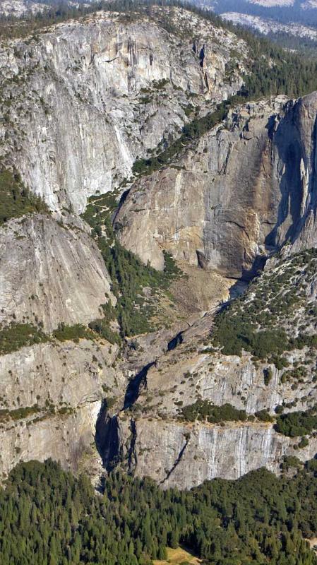 Yosemite Falls dry in September from Glacier Point 6322