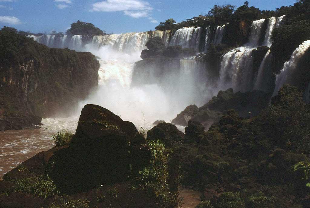 Salto Mbigua, Iguazu Falls, Argentina 01
