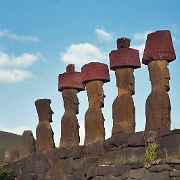 Ahu Nau Nau, Easter Island 5168384.jpg